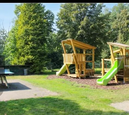 Bos Bungalow Zonnetje 93 ゼルヘーム